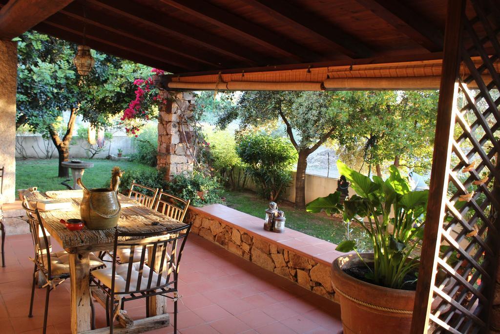 B&B I Mari Torpè Exterior foto