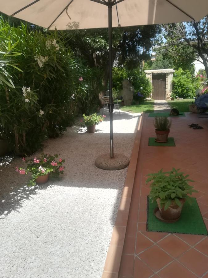 B&B I Mari Torpè Exterior foto